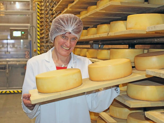 Käse-Sommelière Roswitha Boppeler in der Allgäuer Zeitung