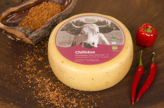 Chilikäse Bio-Schnittkäse aus Allgäuer Bio-Heumilch mit Chili und würziger Schärfe
